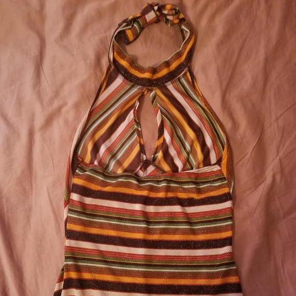 Gold shimmer stitched halter - Picture 3 of 3